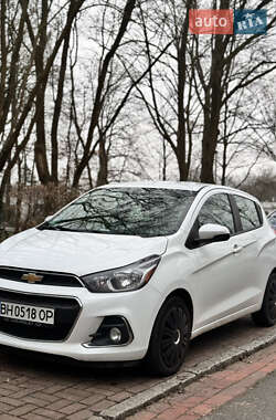 Хэтчбек Chevrolet Spark 2016 в Одессе