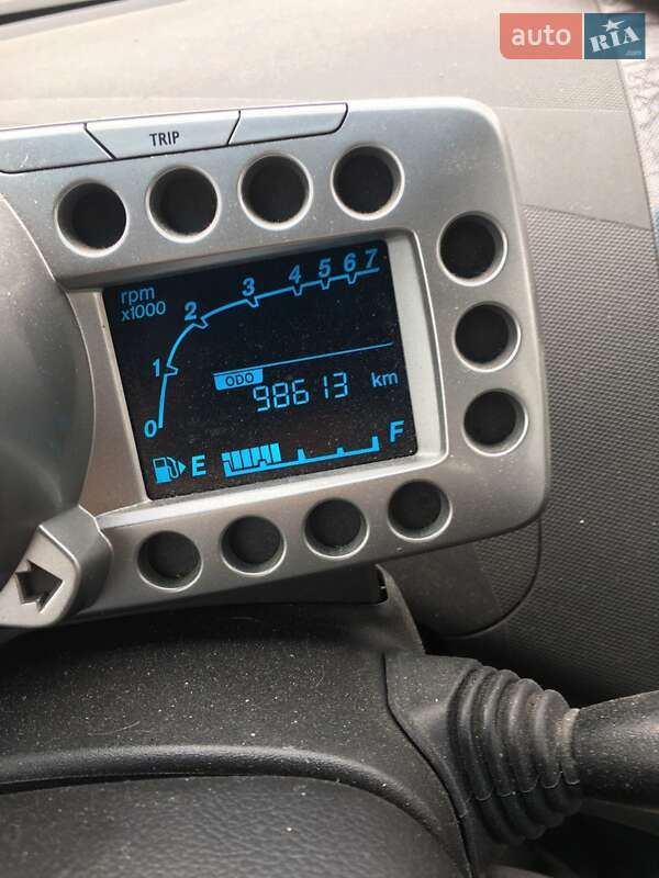 Хэтчбек Chevrolet Spark 2013 в Черновцах фото 8 Хэтчбек Chevrolet Spark 2013 в Черновцах