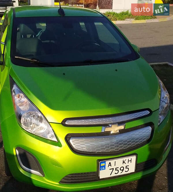 Хэтчбек Chevrolet Spark 2015 в Березане фото 5 Хэтчбек Chevrolet Spark 2015 в Березане