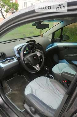 Хэтчбек Chevrolet Spark 2013 в Обухове