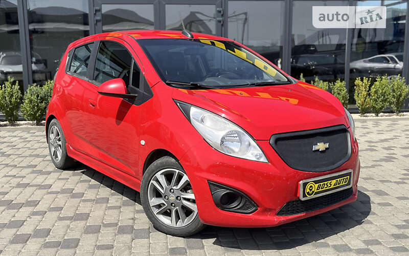 Хетчбек Chevrolet Spark 2015 в Мукачевому