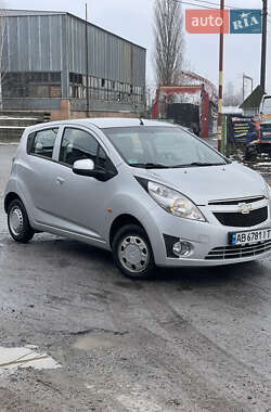 Хэтчбек Chevrolet Spark 2010 в Калиновке