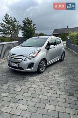 Chevrolet Spark 2015