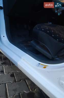 Хэтчбек Chevrolet Spark 2012 в 