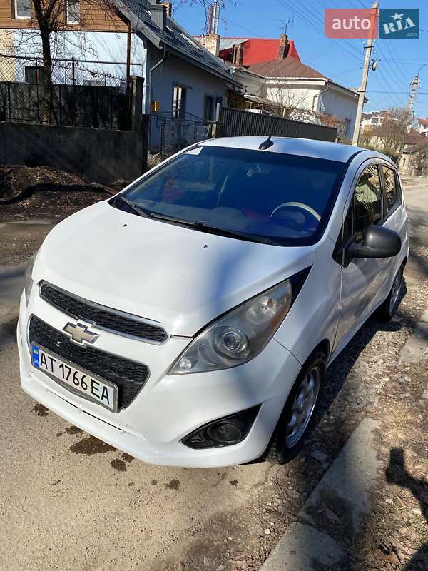Хэтчбек Chevrolet Spark 2013 в Ивано-Франковске фото 7 Хэтчбек Chevrolet Spark 2013 в Ивано-Франковске