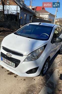 Хэтчбек Chevrolet Spark 2013 в Ивано-Франковске