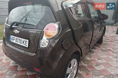 Хэтчбек Chevrolet Spark 2012 в 