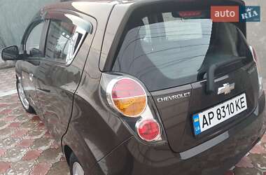 Хэтчбек Chevrolet Spark 2012 в 
