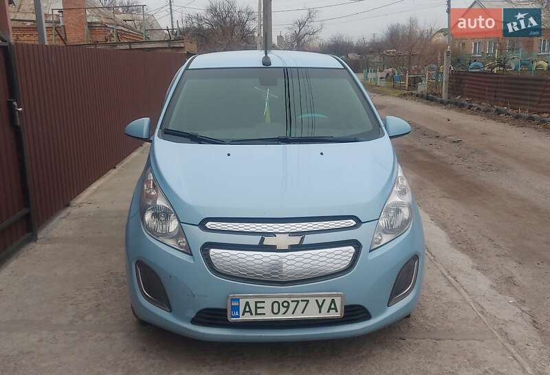 Хэтчбек Chevrolet Spark 2013 в Никополе