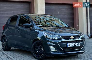 Хэтчбек Chevrolet Spark 2018 в 