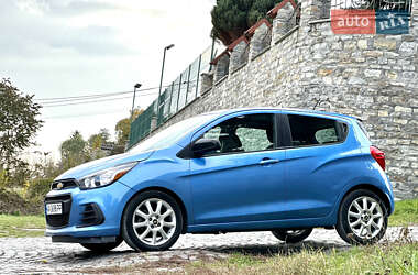 Хэтчбек Chevrolet Spark 2016 в 