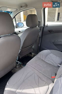 Хэтчбек Chevrolet Spark 2021 в 