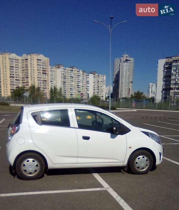 Chevrolet Spark 2010