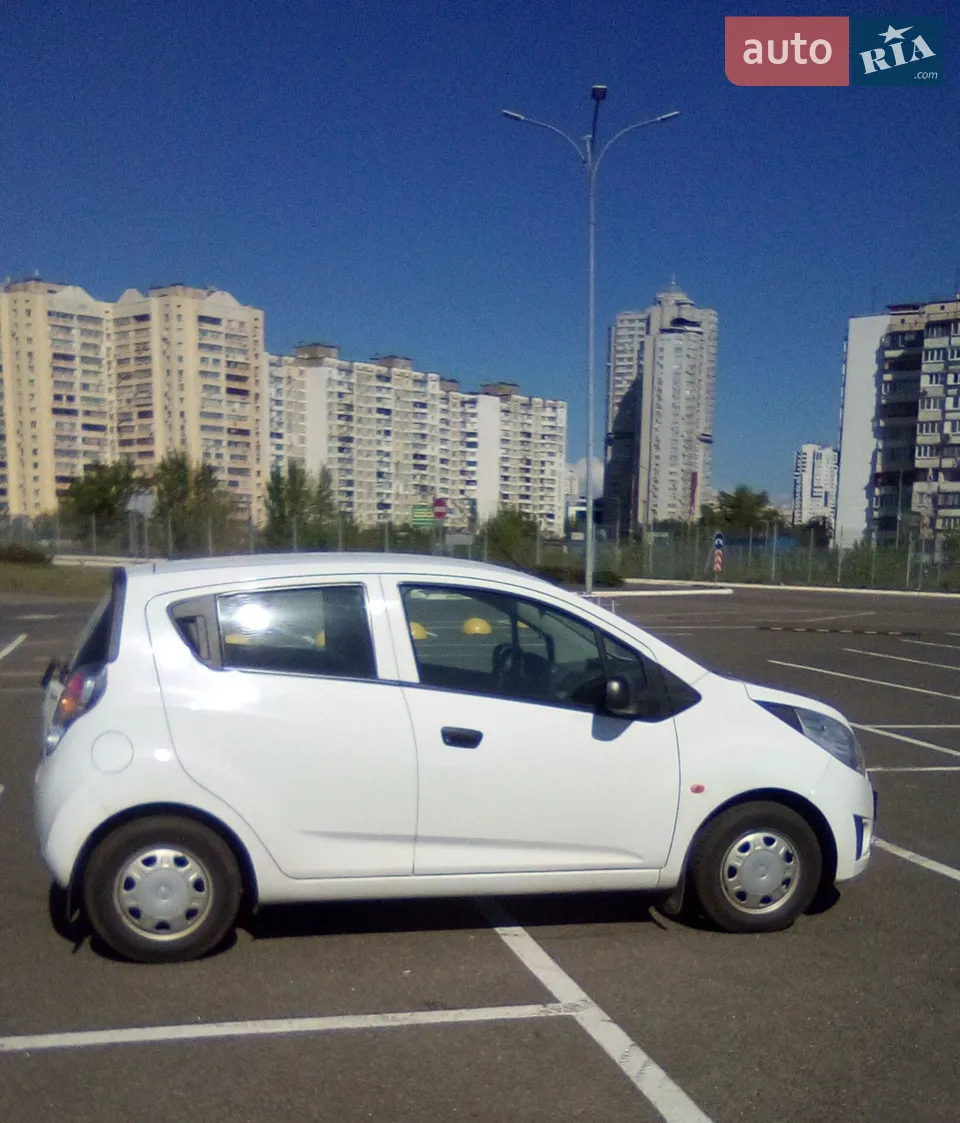 2011 Chevrolet Spark - мініатюра 24