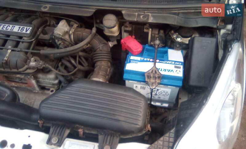 Хэтчбек Chevrolet Spark 2010 в Киеве