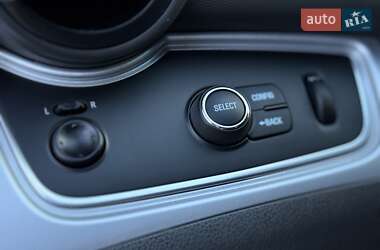 Хэтчбек Chevrolet Spark 2015 в 