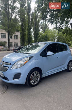Хэтчбек Chevrolet Spark 2013 в 