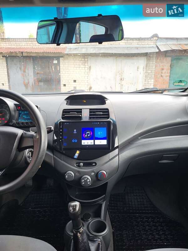 Хэтчбек Chevrolet Spark 2011 в Днепре