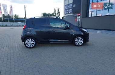 Хэтчбек Chevrolet Spark 2012 в 