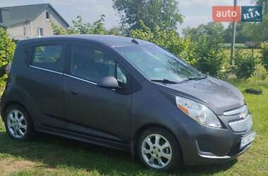 Хэтчбек Chevrolet Spark 2014 в 