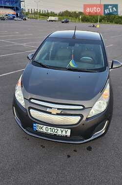 Хэтчбек Chevrolet Spark 2013 в 