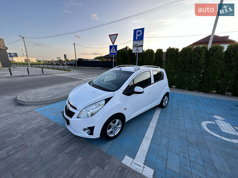 Chevrolet Spark 2011
