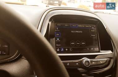 Хэтчбек Chevrolet Spark 2019 в 