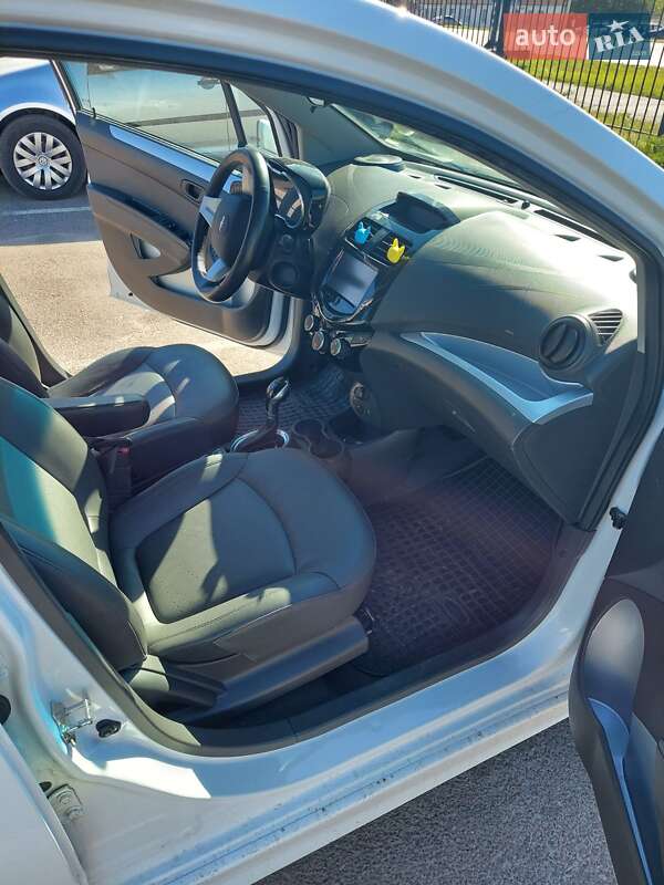 Хэтчбек Chevrolet Spark 2016 в Полтаве фото 7 Хэтчбек Chevrolet Spark 2016 в Полтаве
