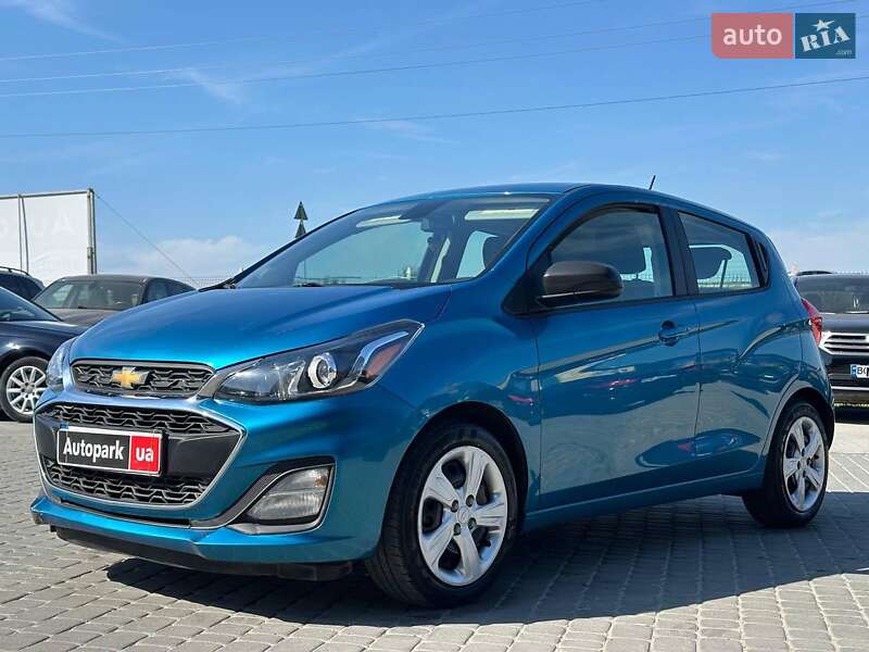 Хэтчбек Chevrolet Spark 2019 в 