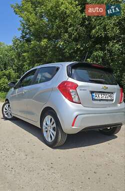 Хэтчбек Chevrolet Spark 2018 в 
