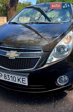 Хэтчбек Chevrolet Spark 2012 в 