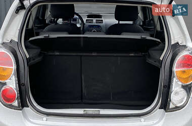 Хетчбек Chevrolet Spark 2011 в 