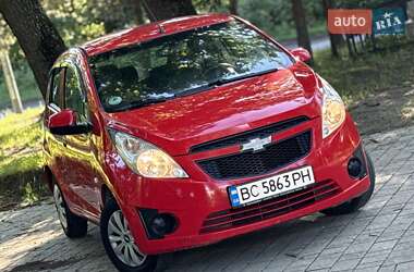 Хетчбек Chevrolet Spark 2011 в 