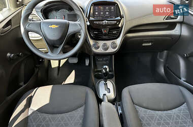 Хэтчбек Chevrolet Spark 2020 в 