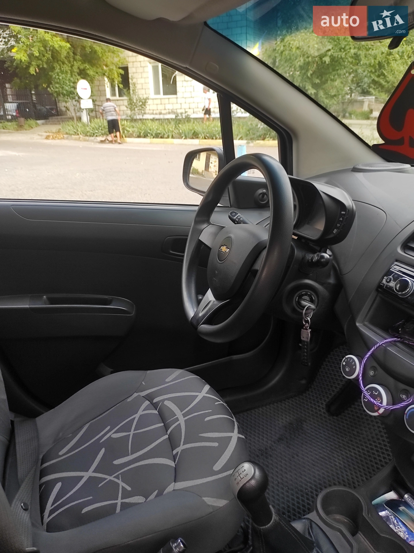 2014 Chevrolet Spark - мініатюра 5