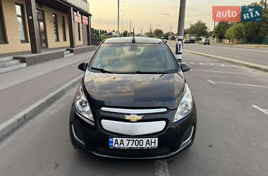 Хетчбек Chevrolet Spark 2016 в 