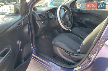 Хетчбек Chevrolet Spark 2016 в 
