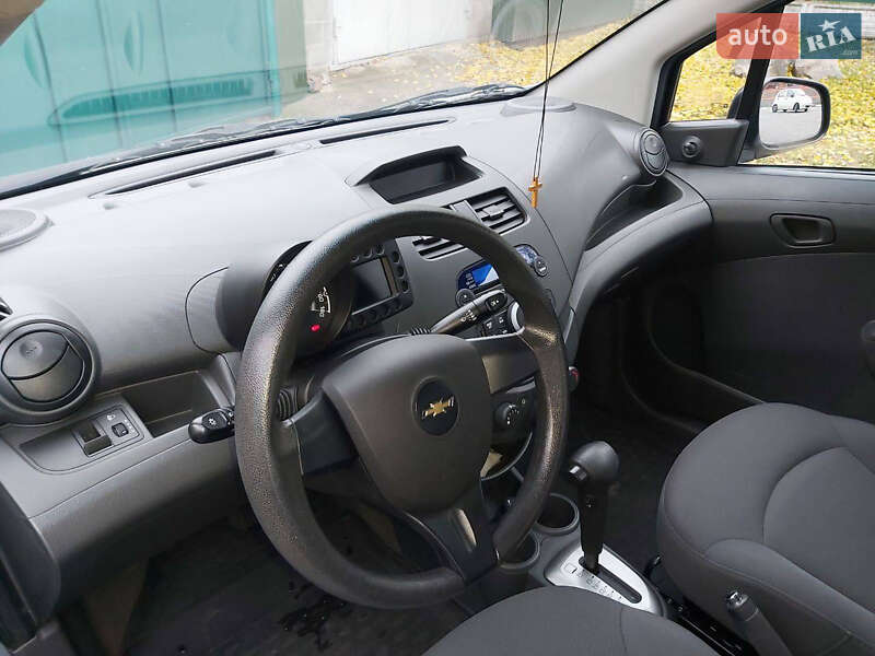 Хэтчбек Chevrolet Spark 2012 в Белой Церкви