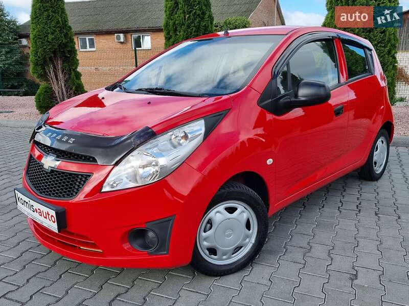 Хэтчбек Chevrolet Spark 2012 в Виннице