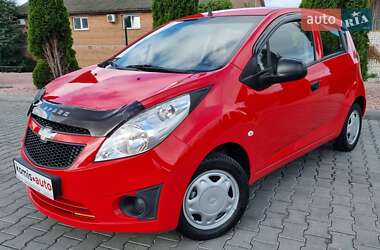 Хетчбек Chevrolet Spark 2012 в 