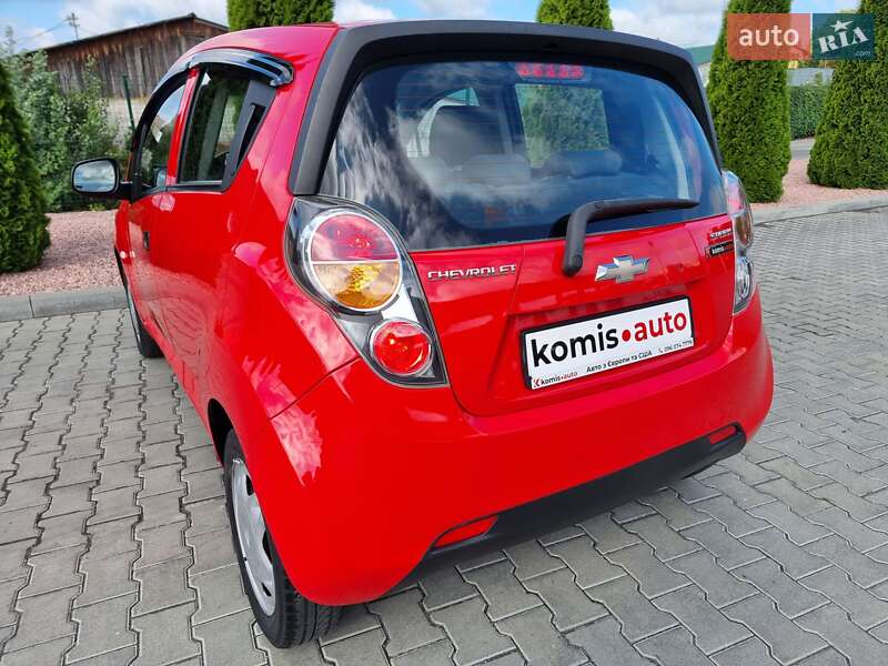 Хэтчбек Chevrolet Spark 2012 в Виннице