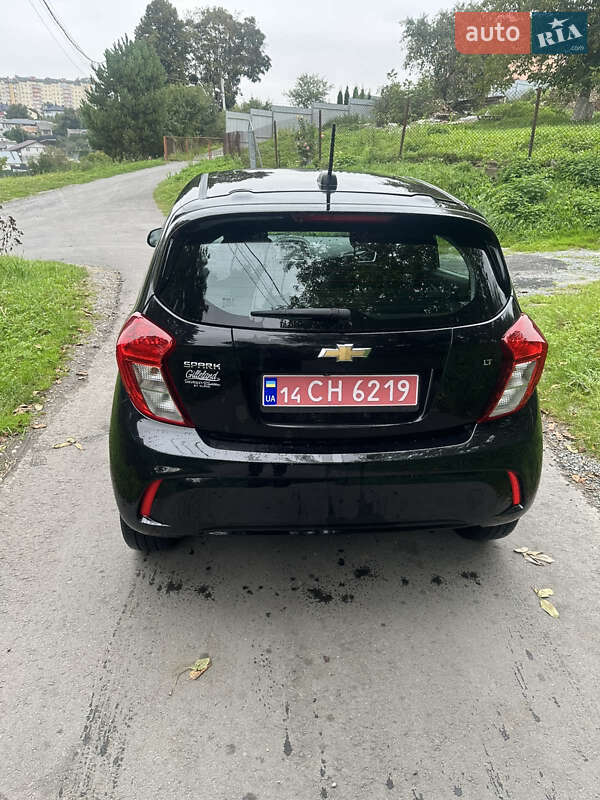 Хетчбек Chevrolet Spark 2019 в Львові