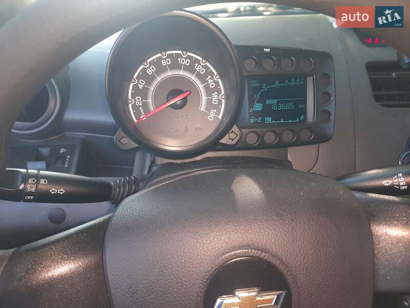 Хэтчбек Chevrolet Spark 2011 в Броварах фото 20 Хэтчбек Chevrolet Spark 2011 в Броварах