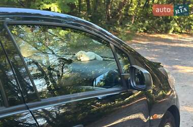 Хэтчбек Chevrolet Spark 2011 в 