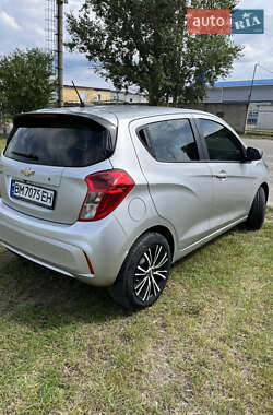 Хэтчбек Chevrolet Spark 2018 в 