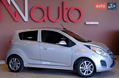 Хетчбек Chevrolet Spark 2015 в 