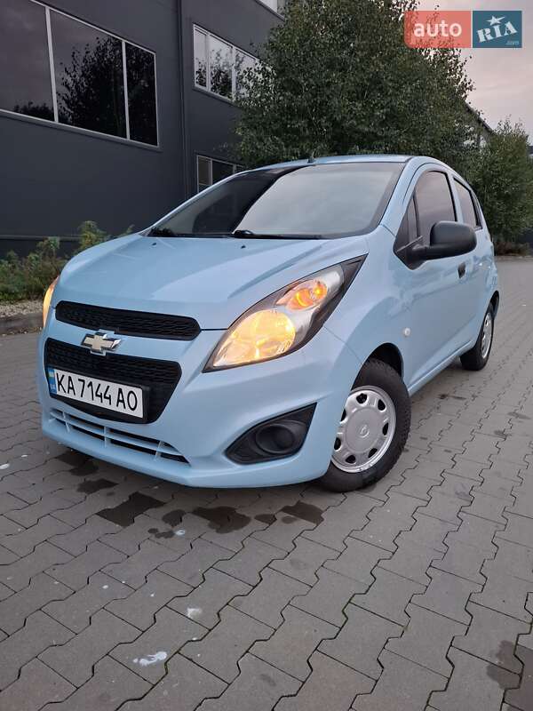 Хетчбек Chevrolet Spark 2015 в Білій Церкві