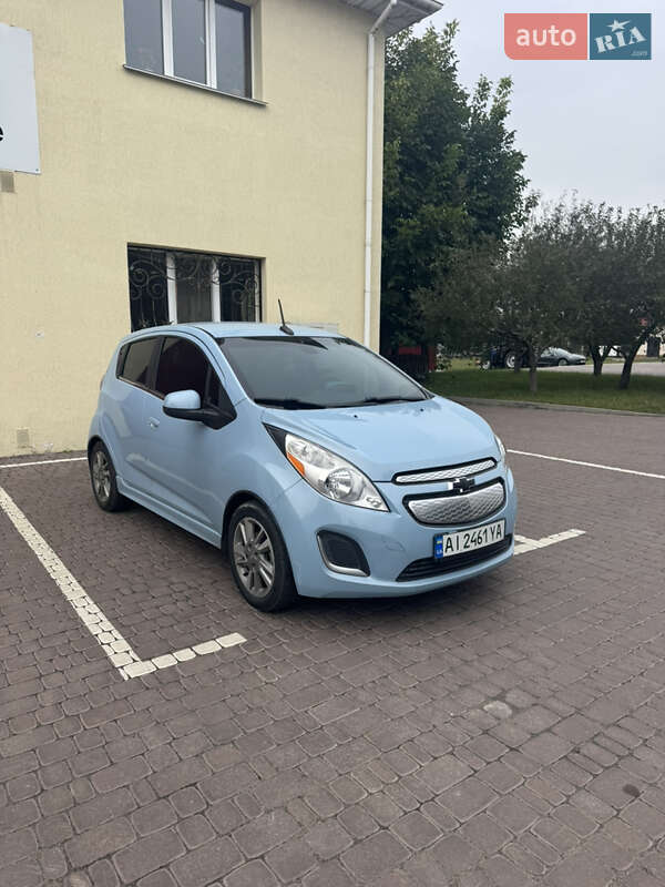 Хэтчбек Chevrolet Spark 2014 в Киеве фото 3 Хэтчбек Chevrolet Spark 2014 в Киеве