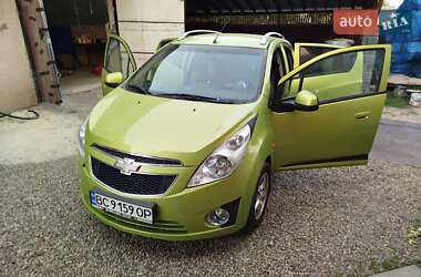 Хетчбек Chevrolet Spark 2010 в Стрию