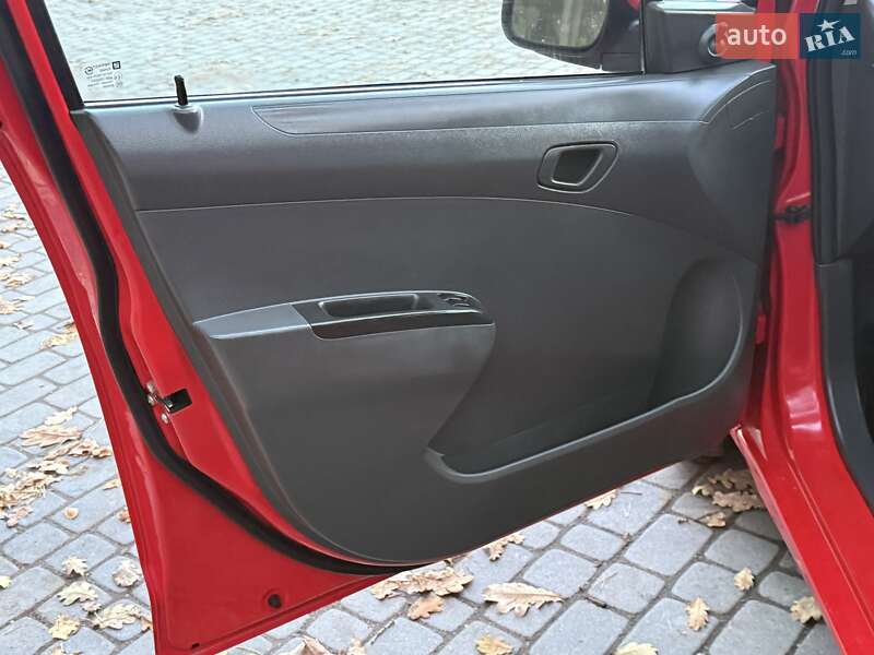 Хетчбек Chevrolet Spark 2011 в Львові фото 34 Хетчбек Chevrolet Spark 2011 в Львові